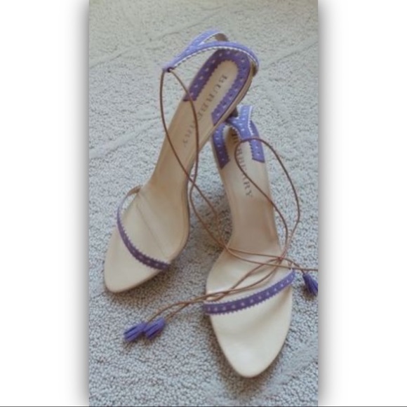 Authentic BURBERRY Suede Ankle-Tie Kitten Heel - Picture 3 of 9